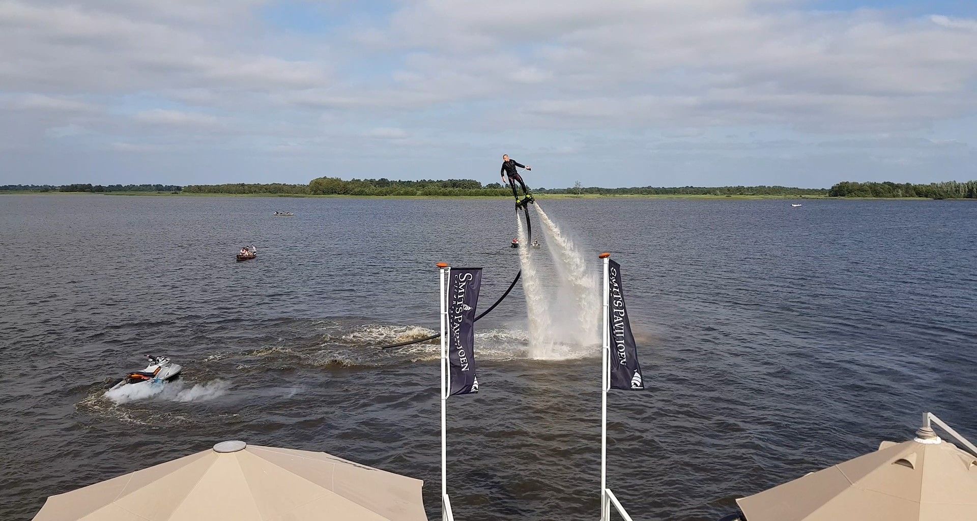 Flyboarden in Giethoorn | Geschikt voor jong en oud